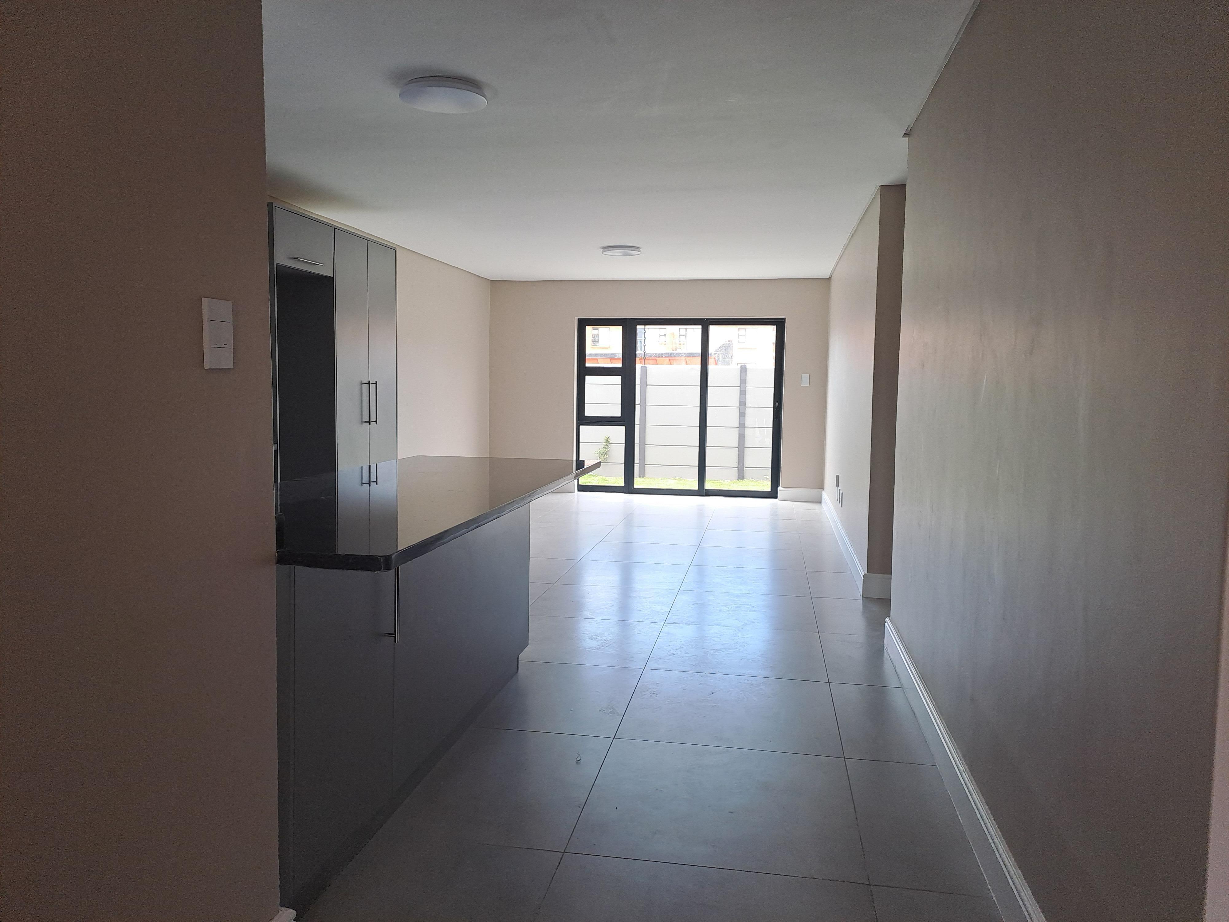 3 Bedroom Property for Sale in Sea Breeze Western Cape